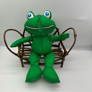 Playskool Water Pal Frog Stuffed Plush Toy Vintage 97 Microban Pool Tub Toy READ